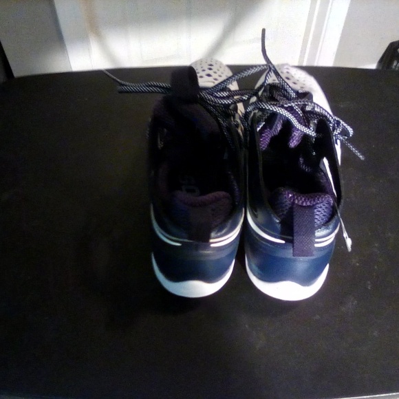 Mens Nike Cleats main image 5